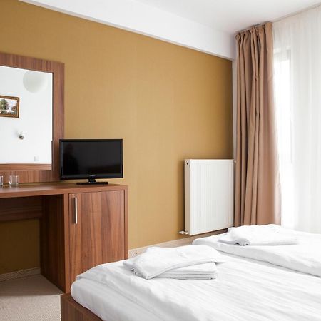 Hotel Mariss Alba Iulia Luaran gambar