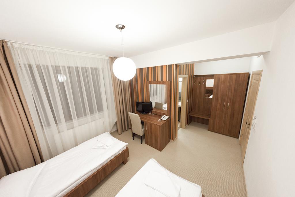 Hotel Mariss Alba Iulia Bilik gambar