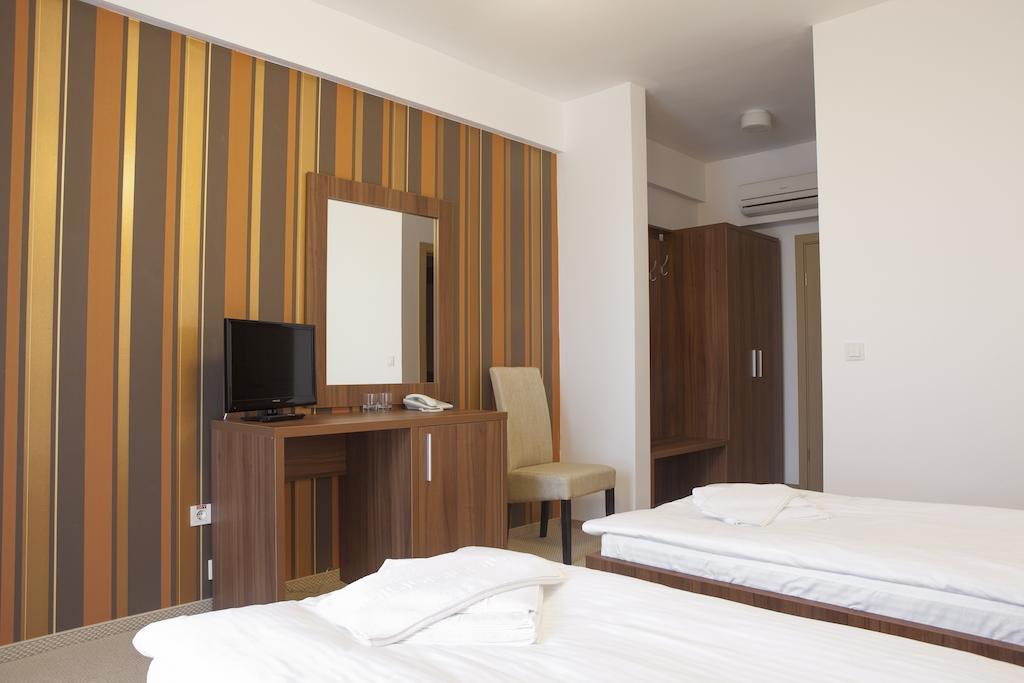 Hotel Mariss Alba Iulia Bilik gambar